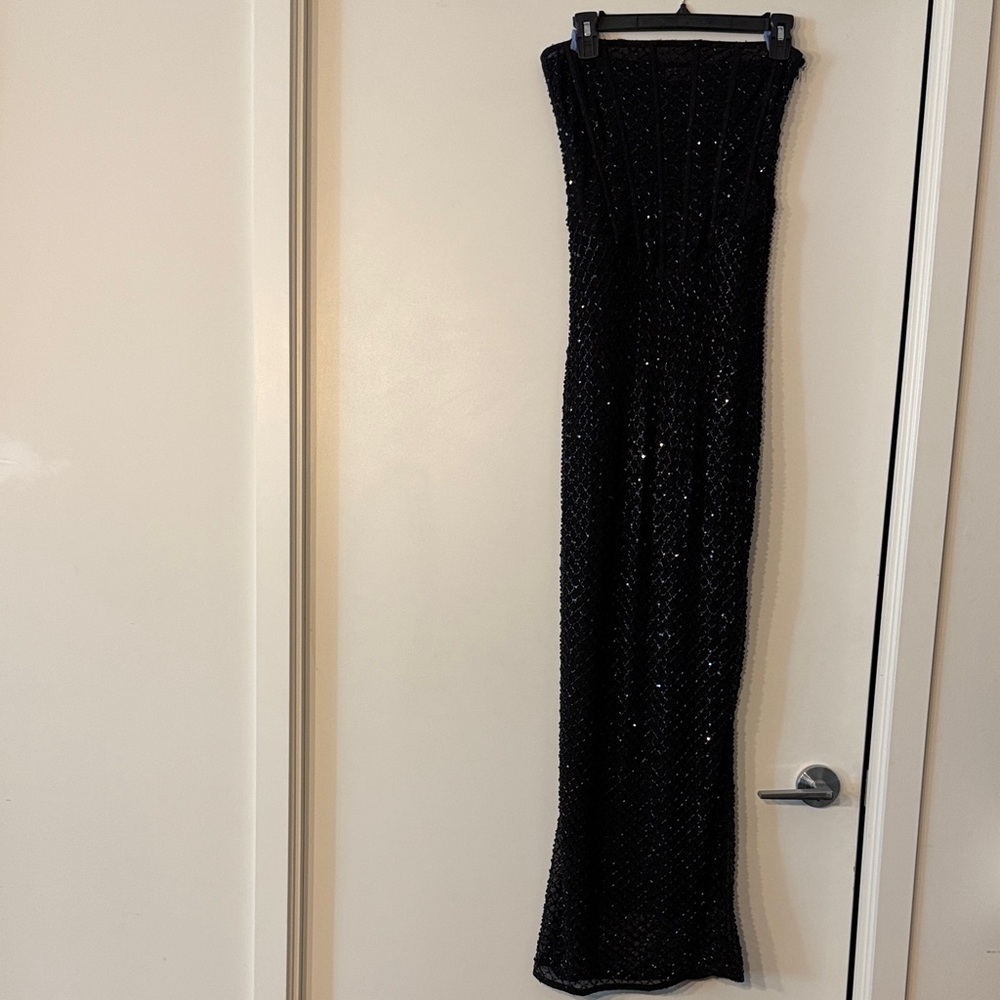 Meshki Gemma Black Sequin Gown - Picture 2 of 3